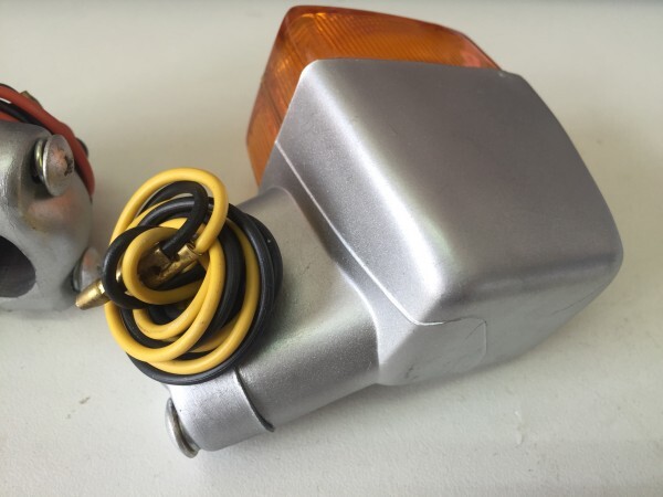  Honda C72 C77 CA77 C92 C95 CA95 CA160 передний указатель поворота 6v старый машина winker front honda vela_parts 0021