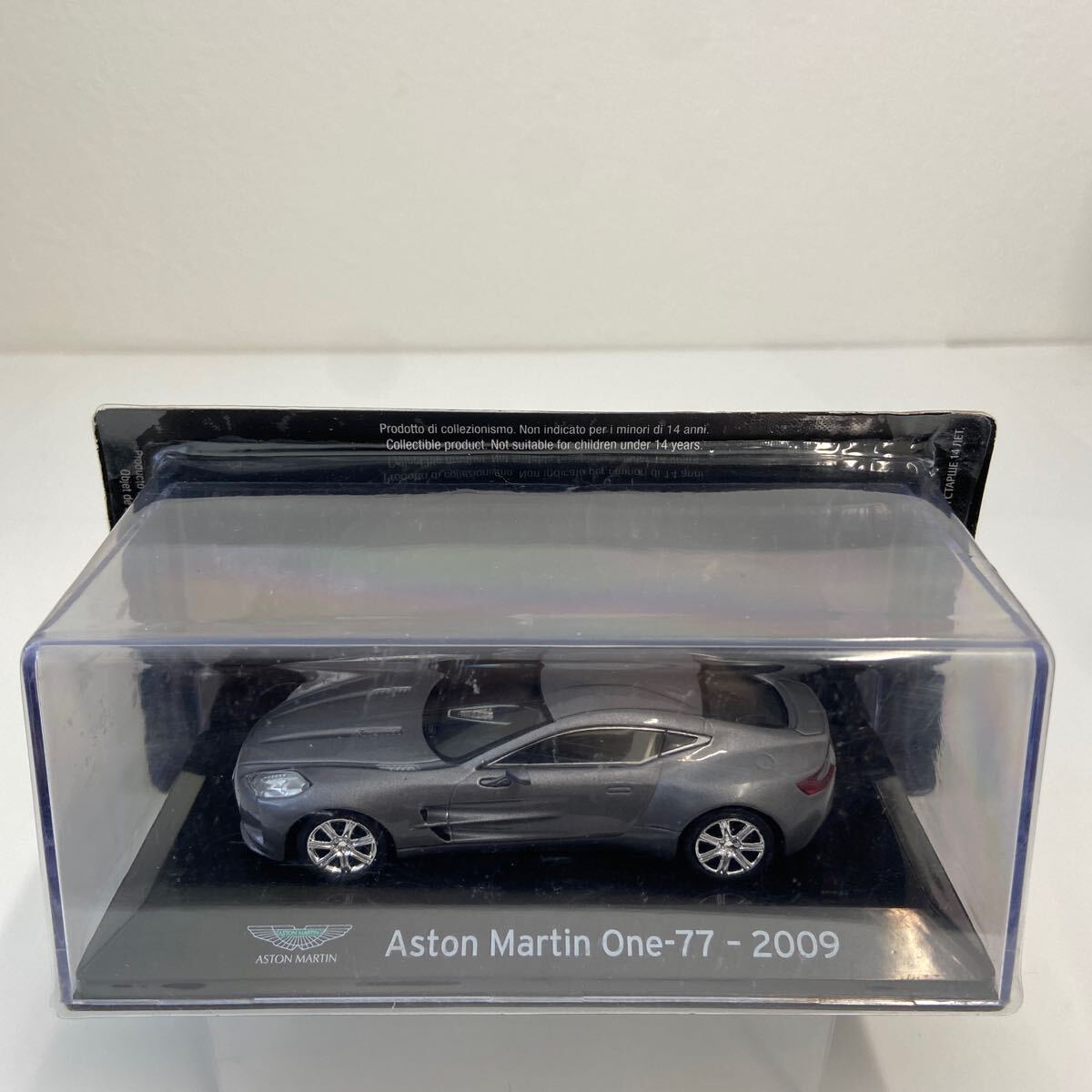 スーパーカーコレクション 1/43 Aston Martin One-77 2009 アストンマーティン アストンマーチン ミニカー モデルカー_画像2