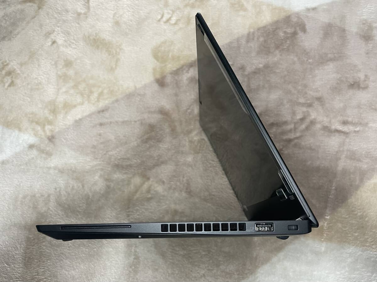 Lenovo ThinkPad X390 カーボン 第10世代 Core i5 8GBメモリー 13.3型 フルHD 1920x1080 20SCS08W00 付属品あり ジャンク_画像5