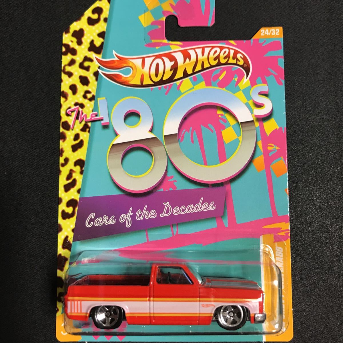 ★Hot Wheels ’83 CHEVY SILVERADO CARS OF THE DECADES★_画像1