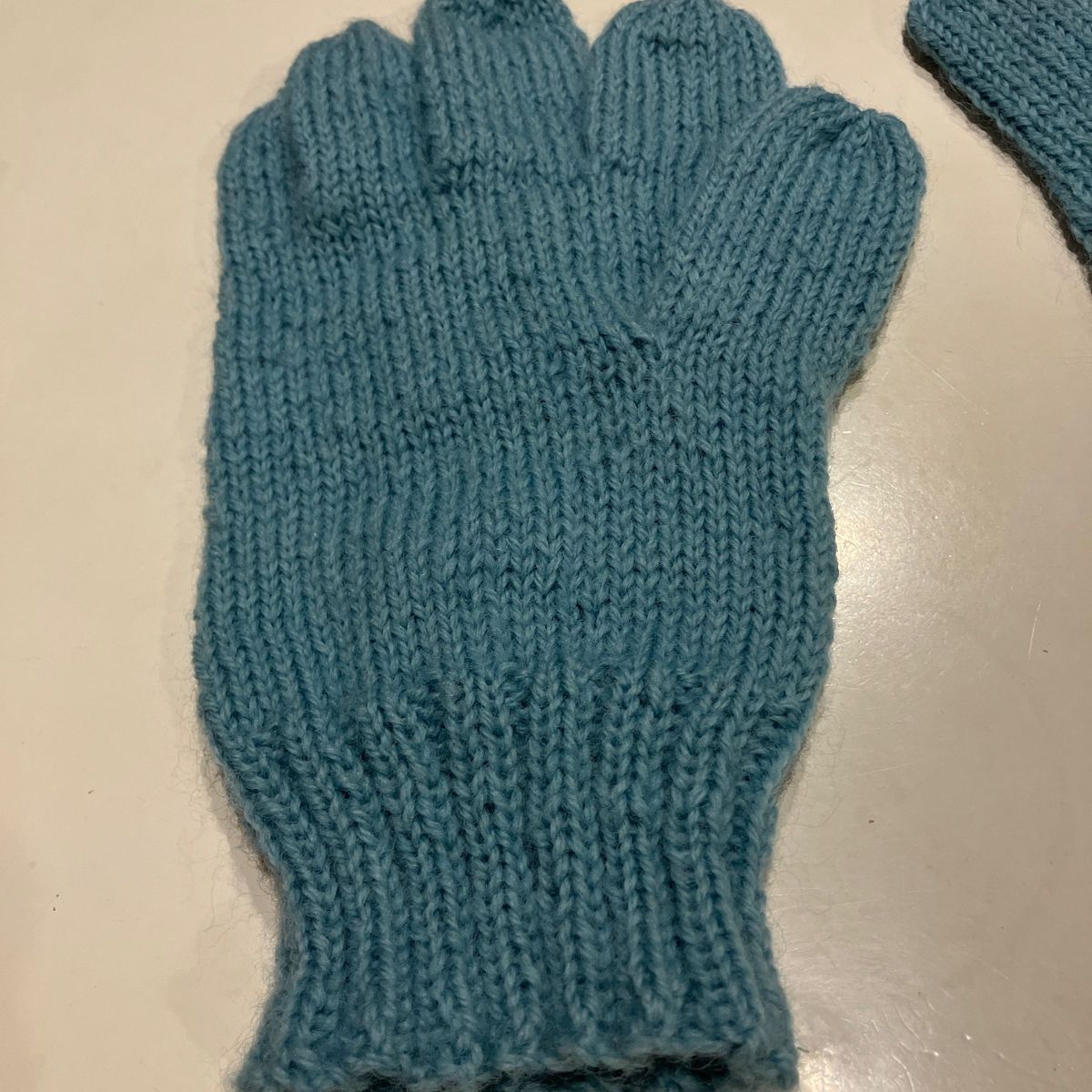 ハンドメイド 手袋  グローブ　手編み