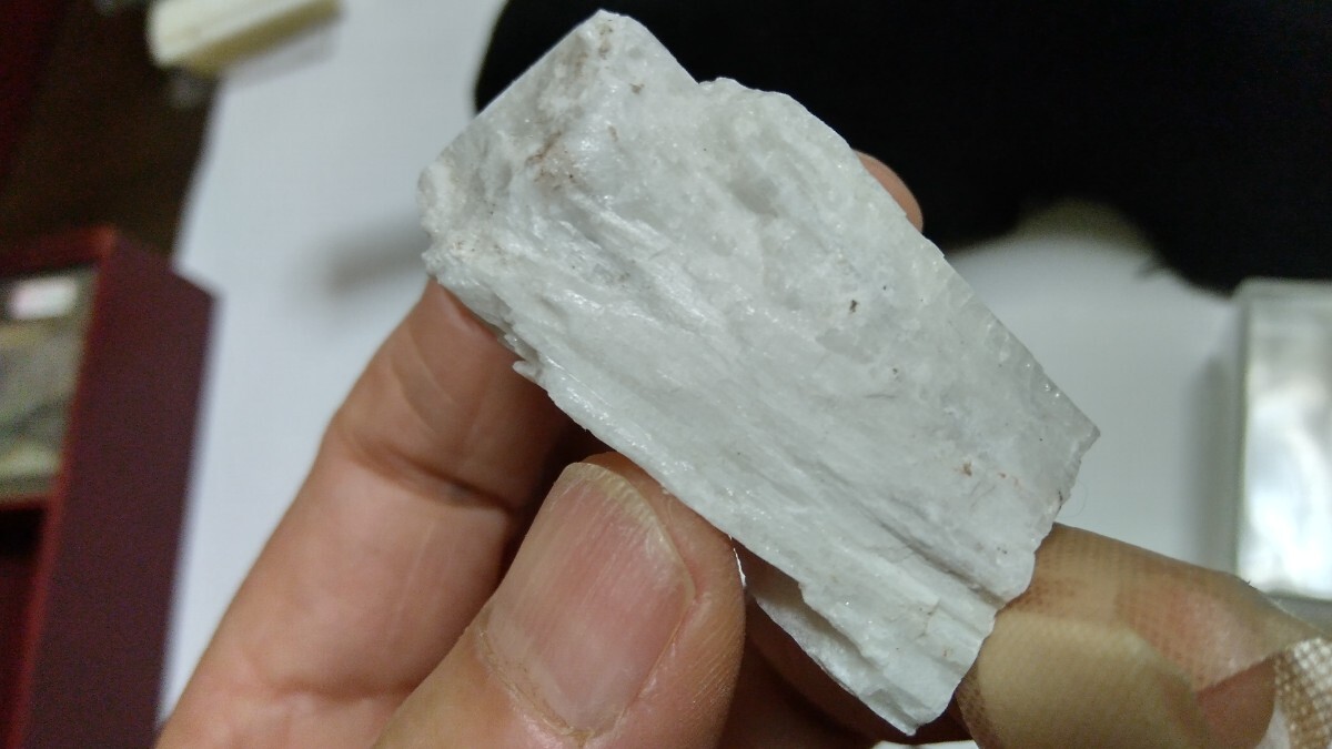 A標本鉱石ー６６、ウォラストナイト_画像3