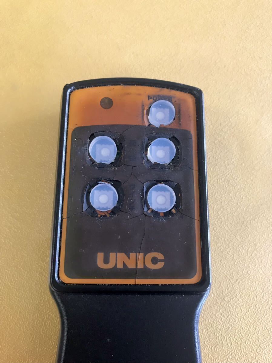 UNICユニックラジコンラベル4ch ◯ラバーボタン付◯リモコンスイッチ積載車ウィンチ少しジャンク即決_手作りボタン5個の場合サンプル
