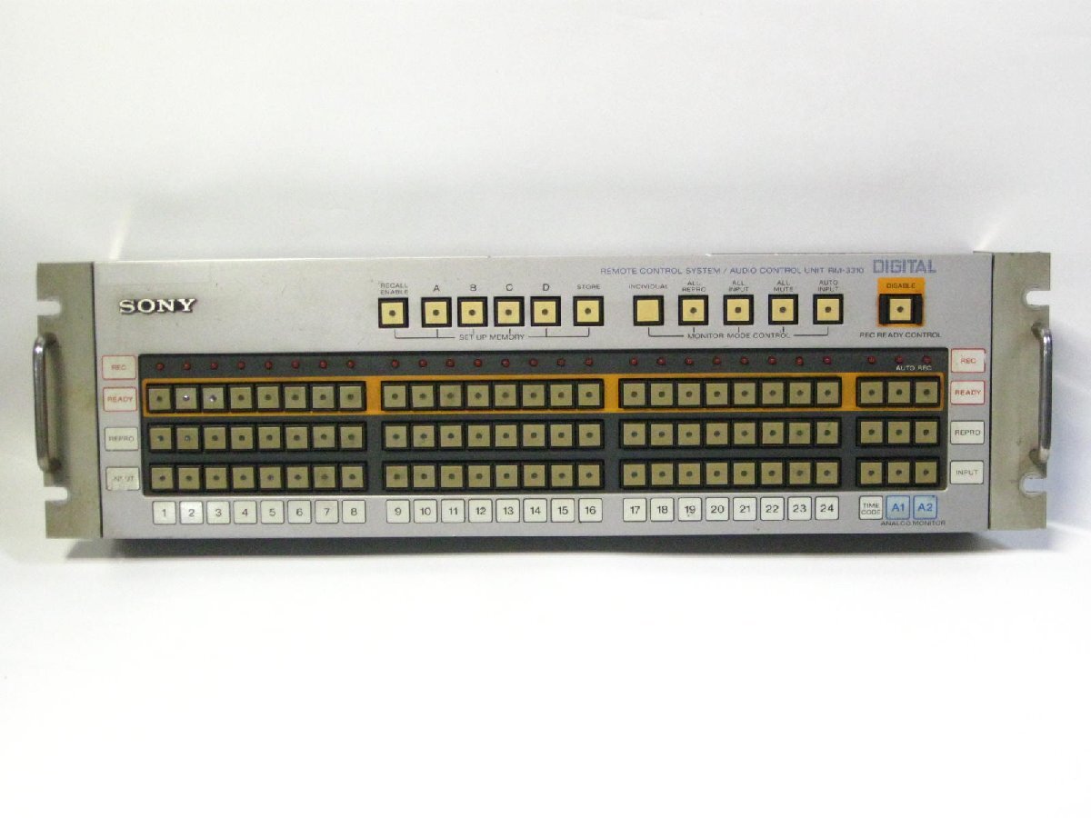 ▽SONY REMOTE CONTROL SYSTEM/AUDIO CONTROL UNIT RM-3310 動作未確認 現状品 中古 リモートコントロールシステム ソニー_画像1