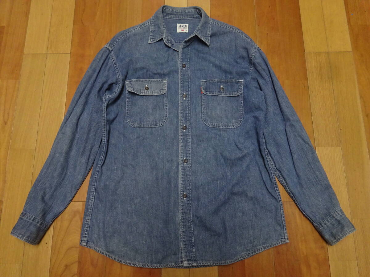 ■Z-244 ■Levi's　リーバイス　デニムシャツ　サイズM_画像1