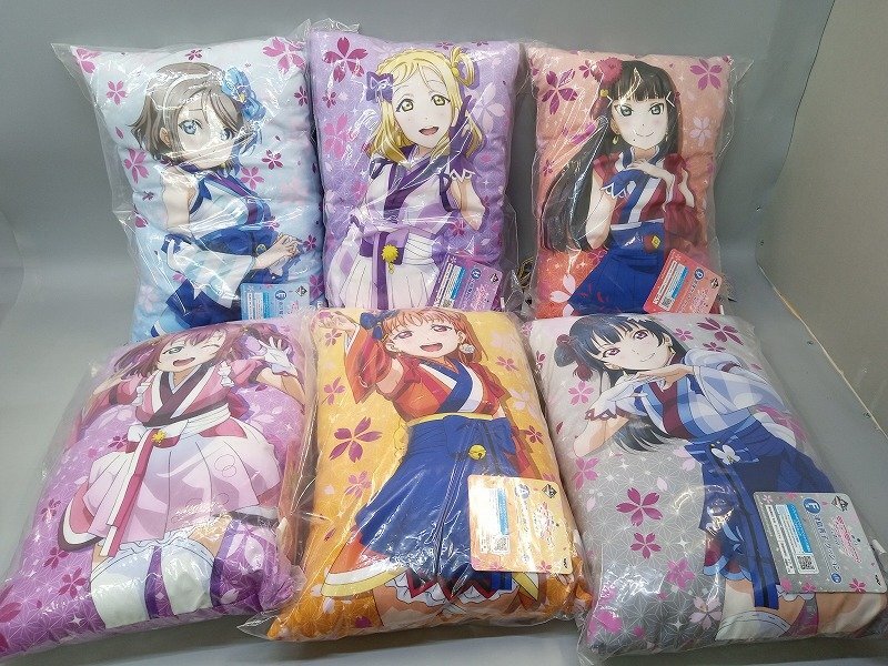 ☆2個口【未検品】 ラブライブ サンシャイングッズ 約10.6キロ まとめ売り クッション/タオル/アートポスター 他 [27] No.1364_画像4