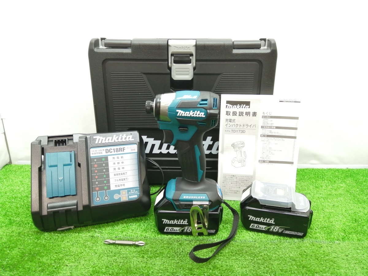 未使用品 makita マキタ 18V 充電式 インパクトドライバ 6.0Ahバッテリ×2付 青 TD173DRGX 3セット_画像2