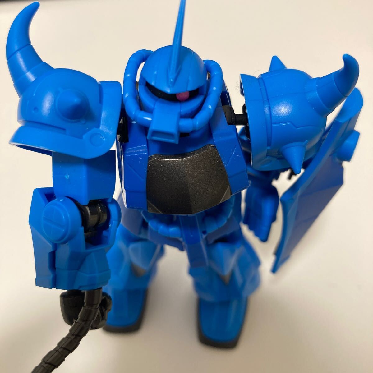 ※12546　グフ　プラモ　ガンダム　現状品_画像1