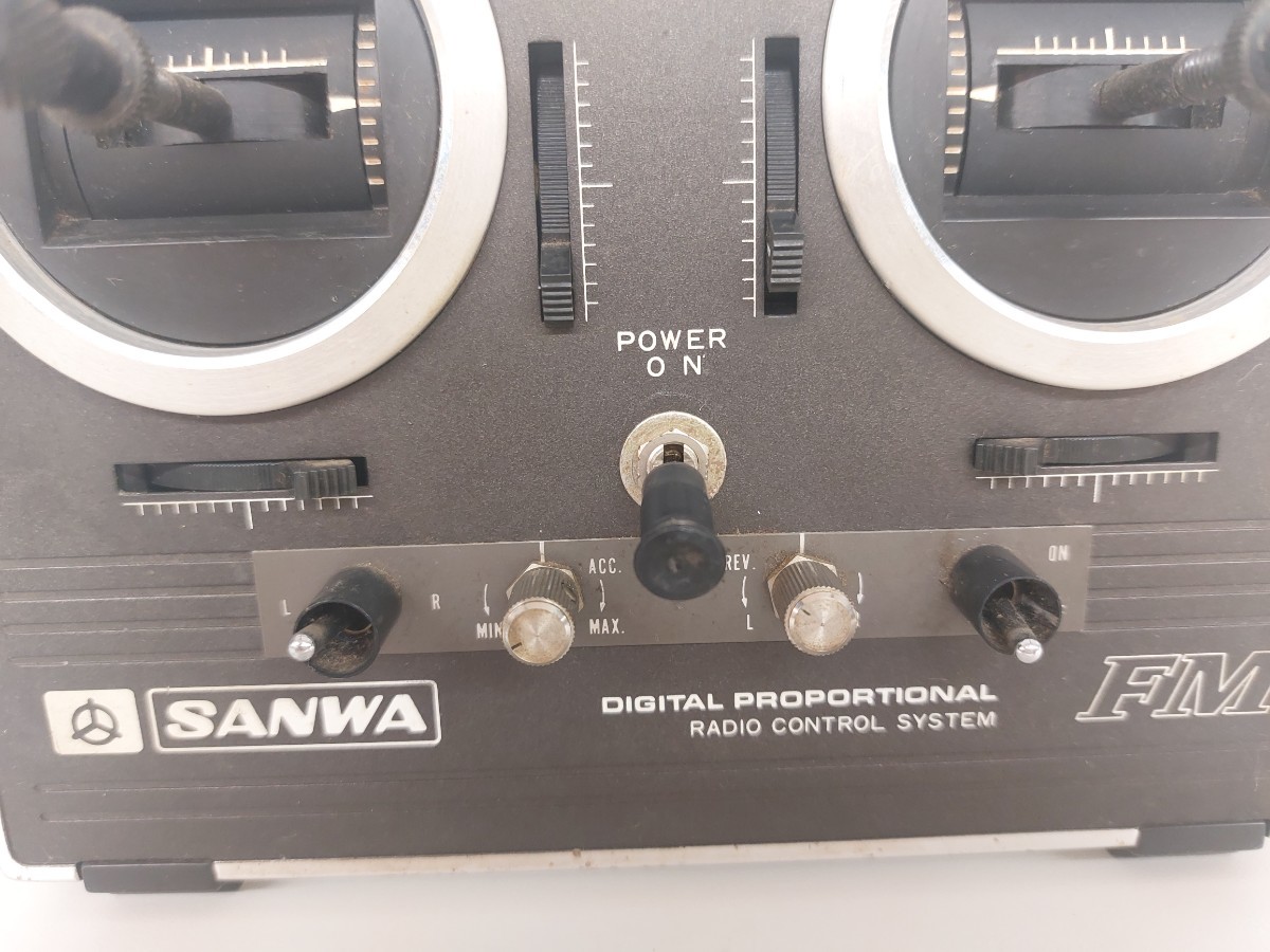 12047① SANWA サンワ SRC-5230TS ラジコン コントローラー プロポ 送信機 動作未確認 長期保管品 の画像8