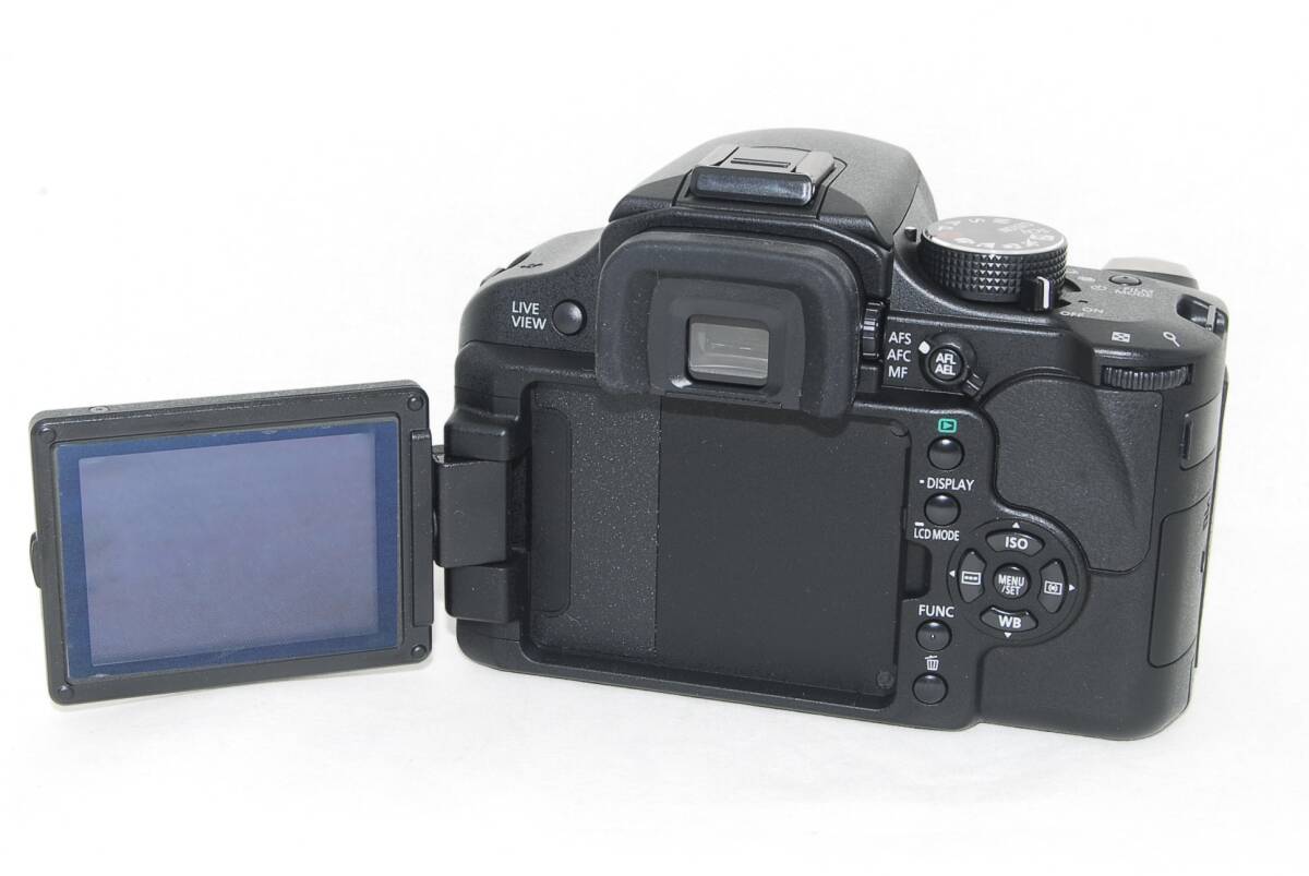 * ultimate beautiful goods *Panasonic Panasonic digital single‐lens reflex camera DMC-L10!②