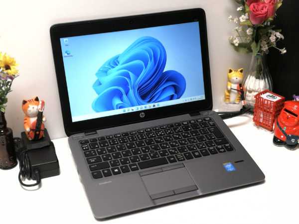 SSD256GB　COREi7-4600U　メモリ8GB搭載　☆最新Windows11☆he　即決/Office2021/即日発送☆02