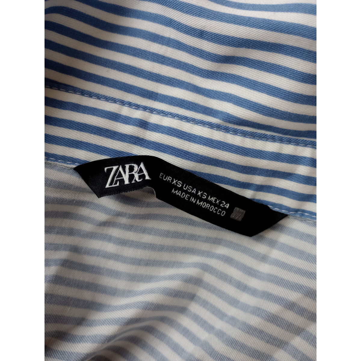 ZARA ザラ「あるある！きちんと見えて、まじめすぎない。」レーヨン ストライプ ビッグシルエット シャツ 長袖 XS ブルー (43Y+6184)_画像5