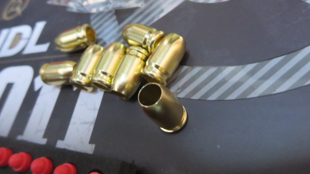 金色。新品JOHN WICK TTタイプナーフNERFタイプ排弾式エアコッキングナーフエアガン用金色カートリッジとナーフ弾です。_画像7