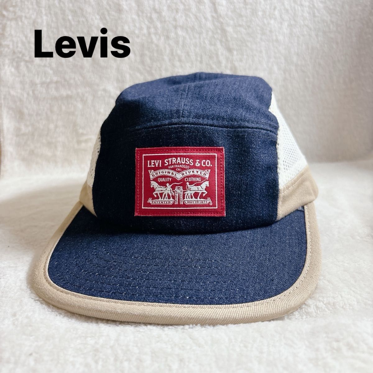 完売品 Levis リーバイス キャップ デニム地 メッシュ 帽子 完売品 Levis リーバイス キャップ デニム地 メッシュ 帽子