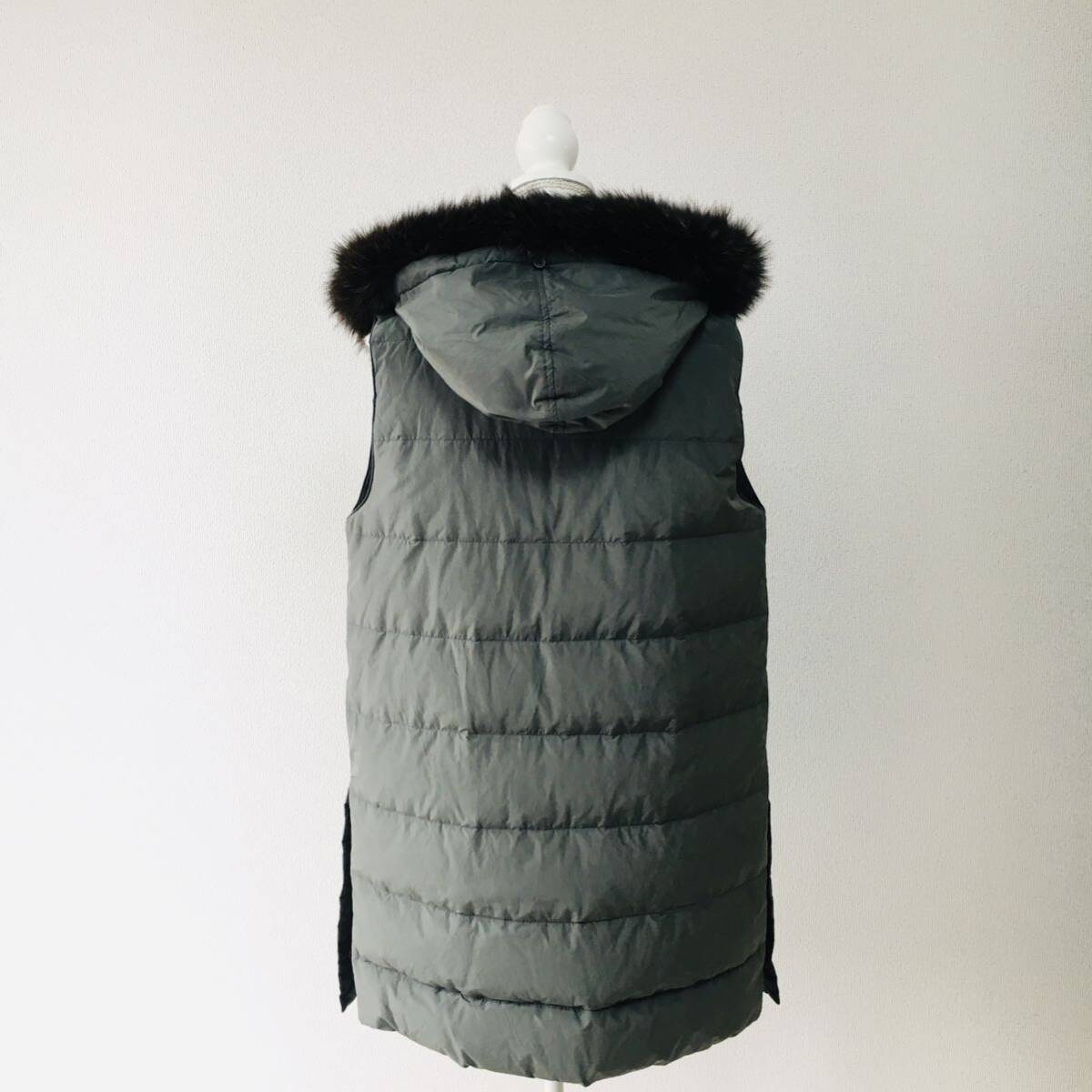 美品 BRUNELLO CUCINELLI ブルネロクチネリ ダウン ベスト 美品 BRUNELLO CUCINELLI ブルネロクチネリ ダウン ベスト
