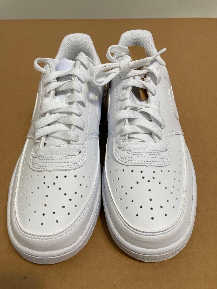 新品24 5cmNIKEナイキ コートビジョンLOホワイト白AF1エア 新品24 5cmNIKEナイキ コートビジョンLOホワイト白AF1エア