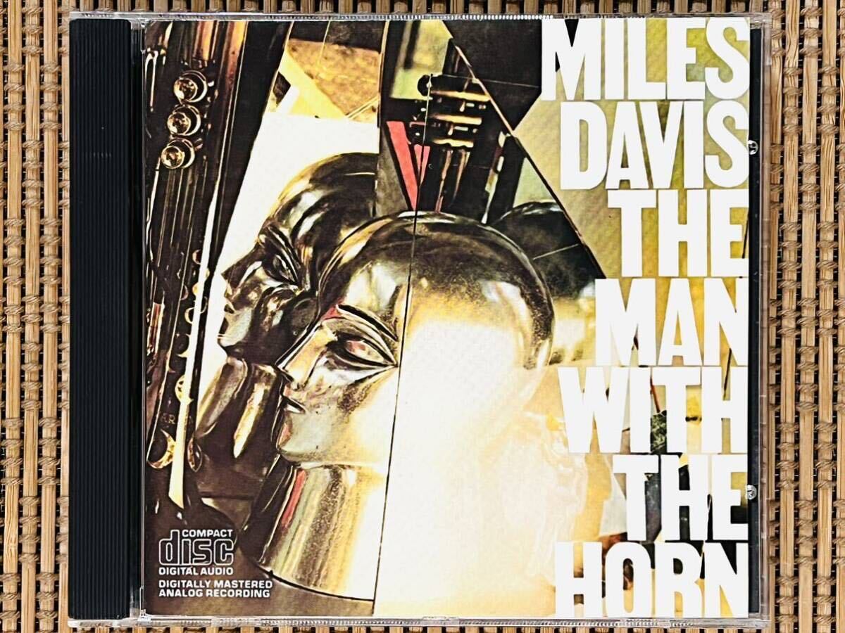 MILES DAVIS／THE MAN WITH THE HORN／COLUMBIA CK-36790／米盤CD／マイルス・デイビス／中古盤の画像1