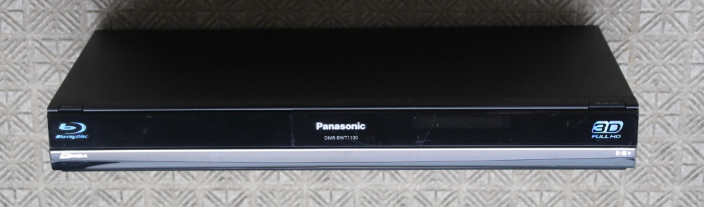 Panasonic レコーダー DMR-BWT1100 1TBに増量済み 動作確認済み の画像1
