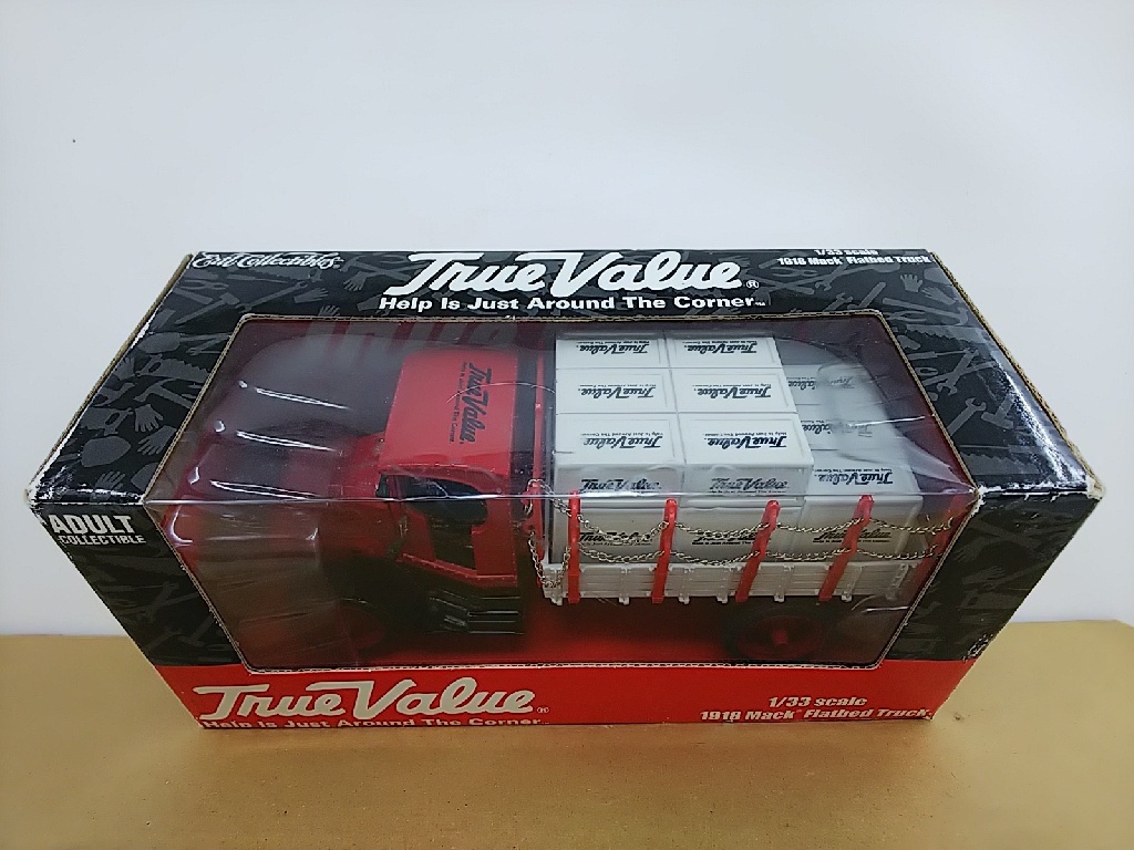 ■ Ertl Collectiblesアーテル RC2True Value 1/33 1918 Mack Flatbed Truck トラック ダイキャストミニカー_画像8