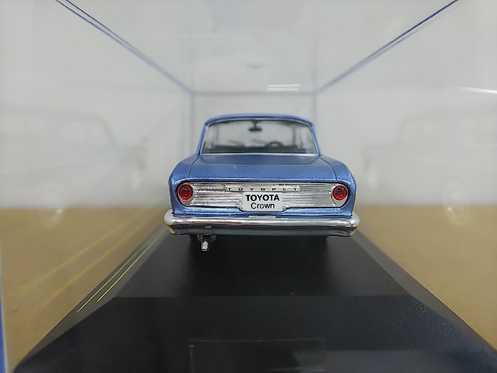 ■ FIRST:43 MODELS 1/43 TOYOTA TOYOPET CROWN 1962 トヨタトヨペットクラウン モデルミニカー_画像3