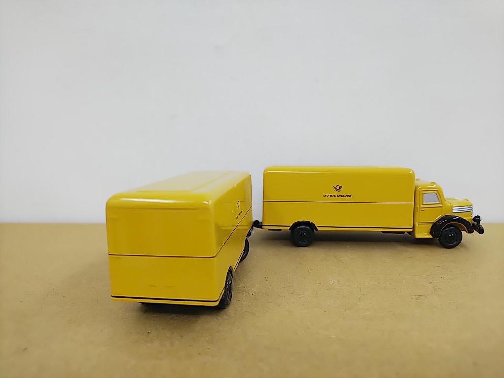 ■ Schuco Piccoloシュコー製 1:90 Krupp LKW Truck & Trailer Deutsche Bundespost Limited Editionドイツ連邦郵便 ダイキャストミニカー_画像4