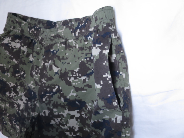 THE NORTH FACE ノベルティ バーサタイル ショーツ L デジカモ THE NORTH FACE ノベルティ バーサタイル ショーツ L デジカモ