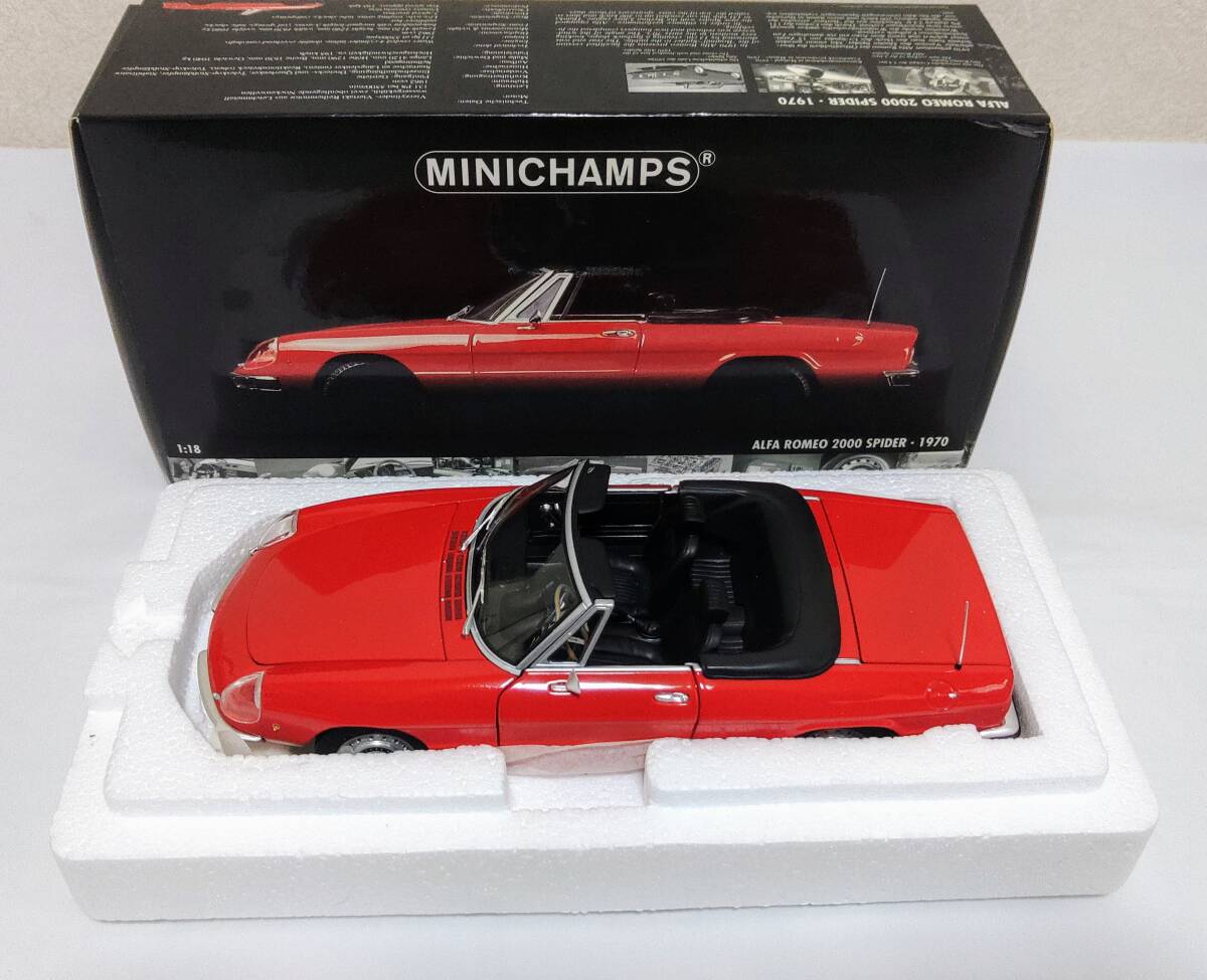 貴重絶版品！☆ミニチャンプス 1970 アルファロメオ 2000 スパイダー 1/18 MINICHAMPS ALFA ROMEO 2000 SPIDER☆