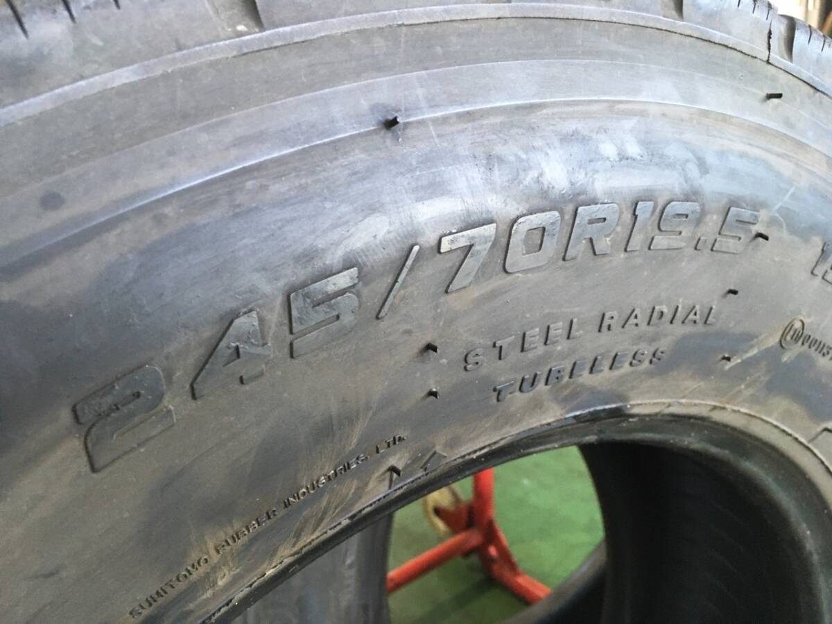 s317-4-3 ☆245/70R19.5 中古2本♪ ダンロップ エナセーブSP688 2021年製 残溝9～8ｍｍ　k90_画像7