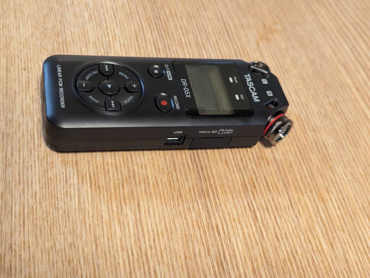 TASCAM DR-05X ステレオ　ボイスレコーダー_画像3