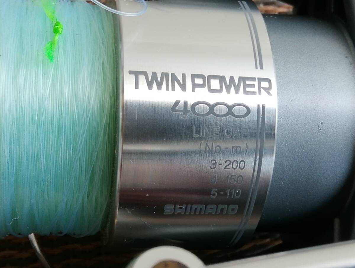 MTM184◆シマノ ツインパワー TWIN POWER 4000 92ツインパワー4000S SC414100 収納袋付き◆_画像4