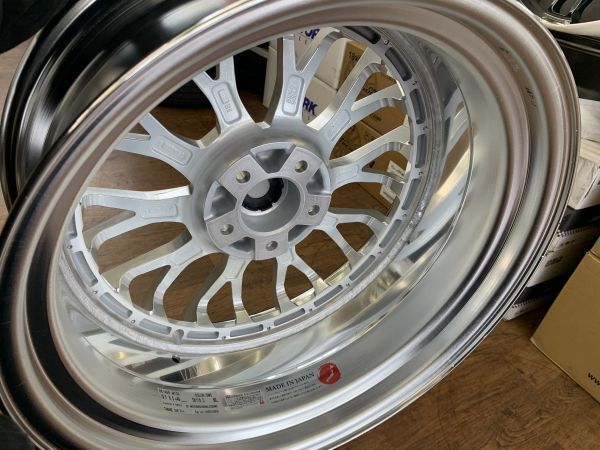 §美品!SSR ライナー REINER M10S 未使用 19X8.5J+44 114.3-5H 60プリウス/プリウスα/SAI/クラウン/カムリ/オデッセイ/MPV ホイールのみ_画像7