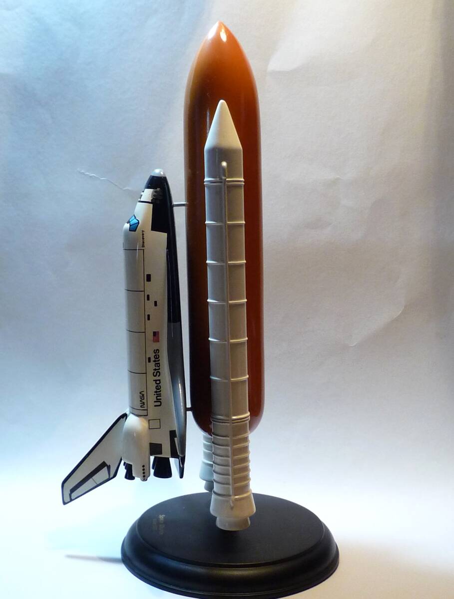 40606 Toys and models 1/200 NASA Space Shuttle Discovery スペースシャトル ディスカバリー号 木製 27cmの画像4