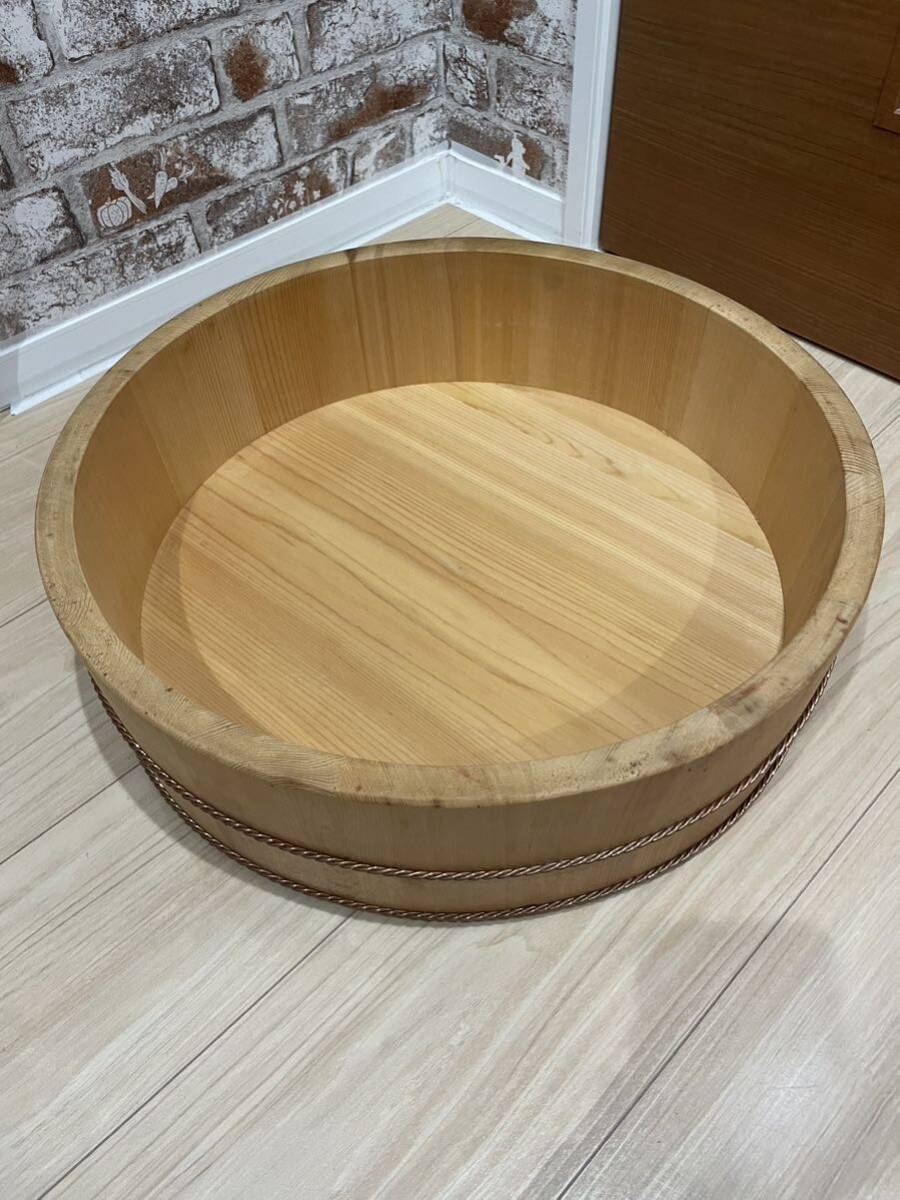寿司桶 内径40cm深さ10cm 未使用品 すし桶 おひつ 木製 木桶 ちらし寿司の画像1