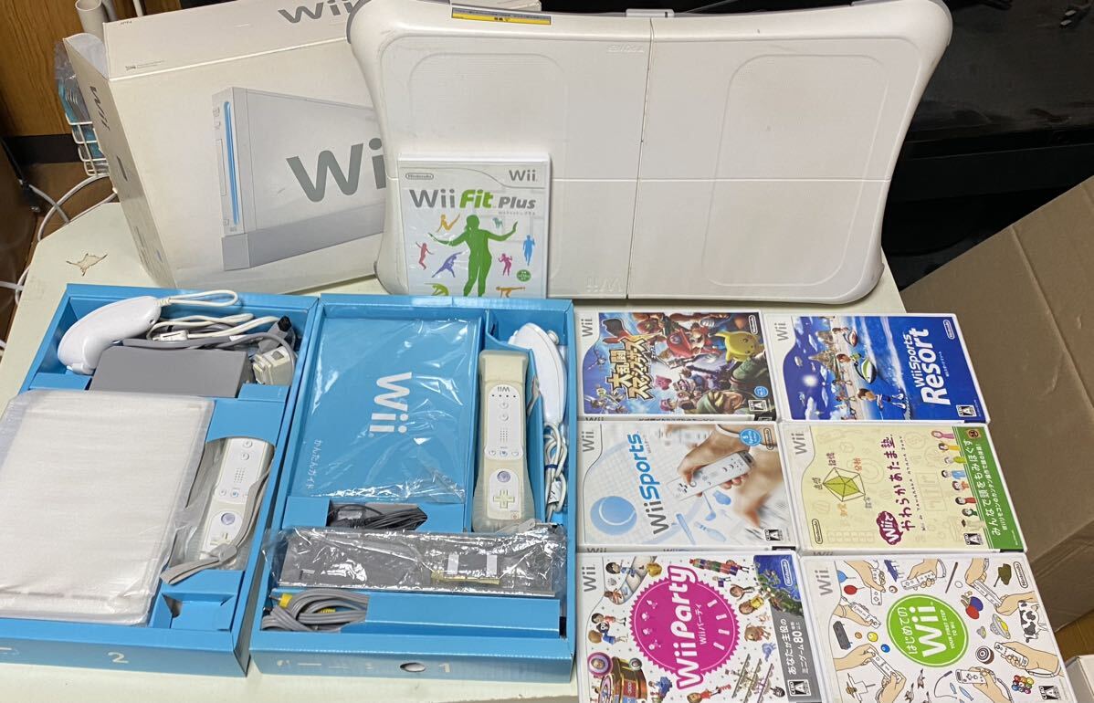 Wii本体Wiiフィット付属品付きスマッシュプラザーズ他1820ー10_画像1