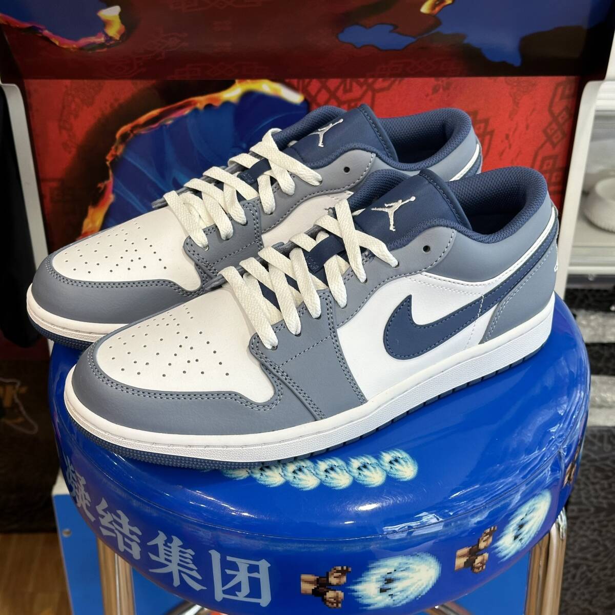 ナイキ エア ジョーダン 1 ローNIKE AIR JORDAN 1 LOW ASHEN SLATE/MYSTIC NAVY/WHITE 553558-414 US11 29CM_画像4