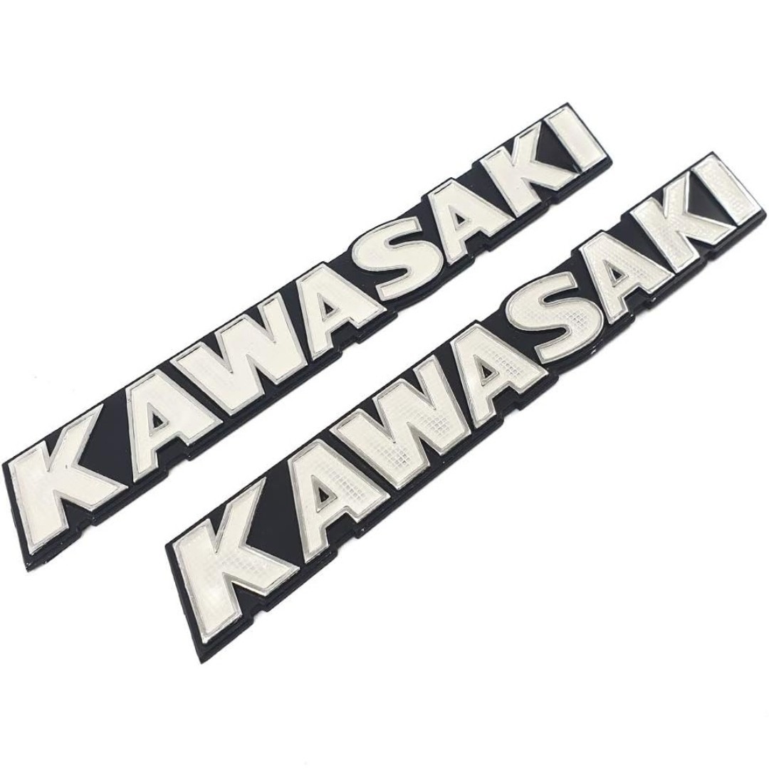 KAWASAKI カワサキ ゼファー750/1100用 立体 エンブレム 白色 2枚セット_画像1
