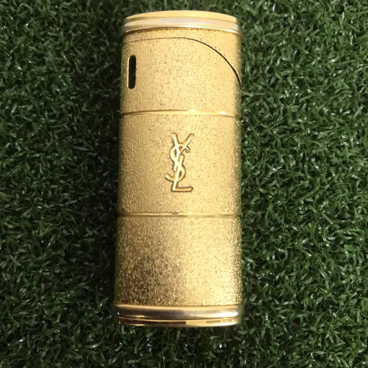 美品 YVES SAINT LAURENT イヴサンローラン ガスライター YS-2 G ゴールド ハンドカット 箱 ケース付_画像2