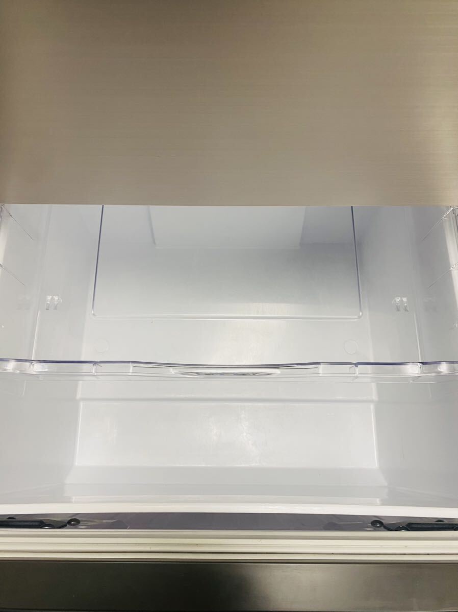 【2021年製】良品 日立ノンフロン冷凍冷蔵庫 R-V32NV 315L シャンパン HITACHI_画像7