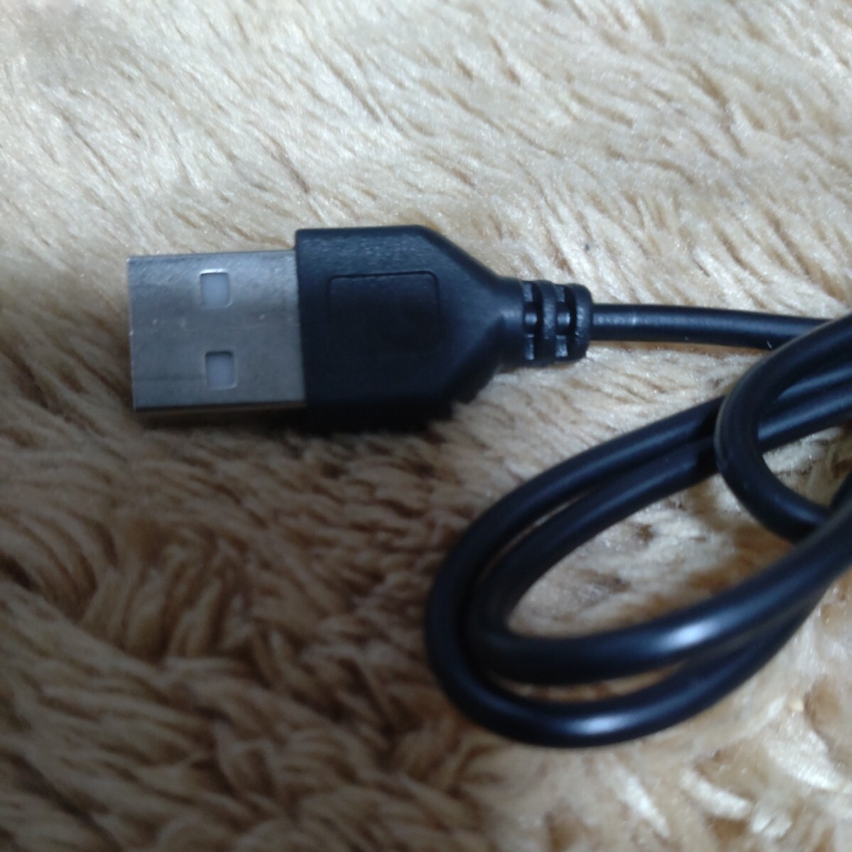 Iseebiz HDMIをコンポジットへ変換 HDMI-AV変換アダプター 車載用対応 HDMI to RCA/AV/コンポジット_画像6
