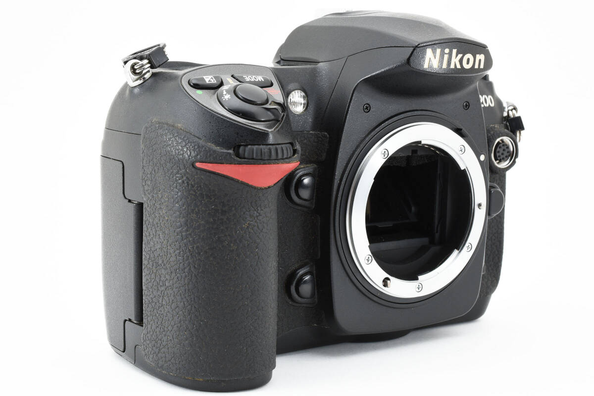 ★大人気カメラ★ニコン Nikon D200 ボディ　body 一眼レフ　デジタルうカメラ　デジカメ_画像3