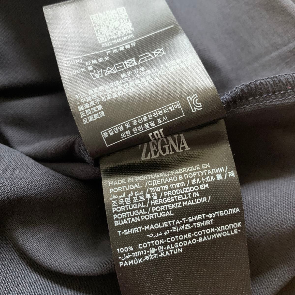 半額以下　ゼニア　zegna Tシャツ　濃紺　紺色　ネイビー　ロゴ