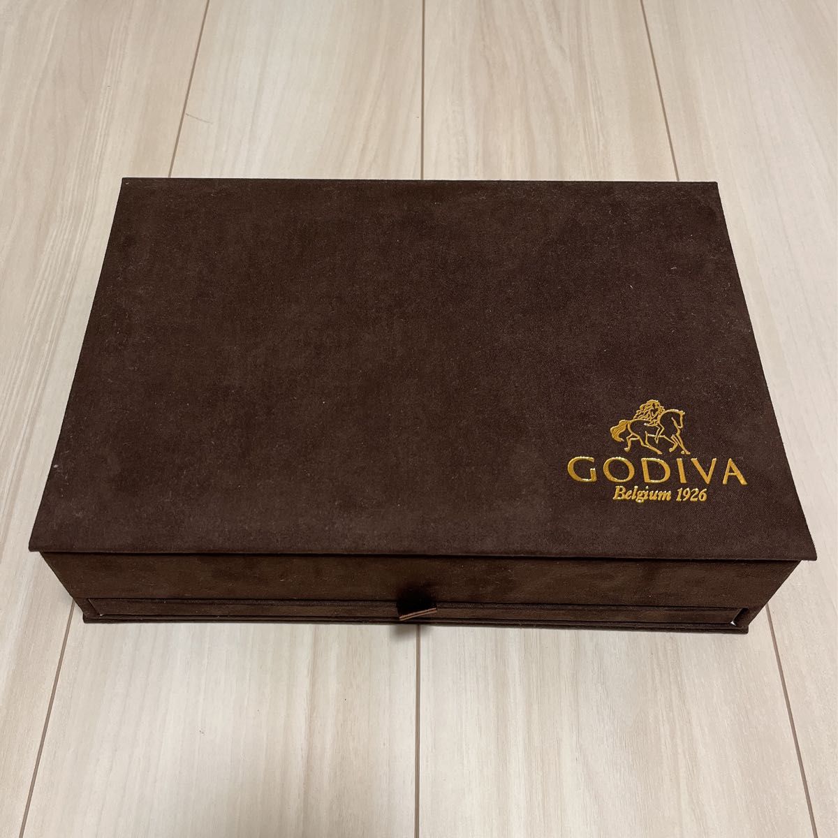GODIVA 空箱|Yahoo!フリマ(旧PayPayフリマ) GODIVA 空箱|Yahoo!フリマ(旧PayPayフリマ)