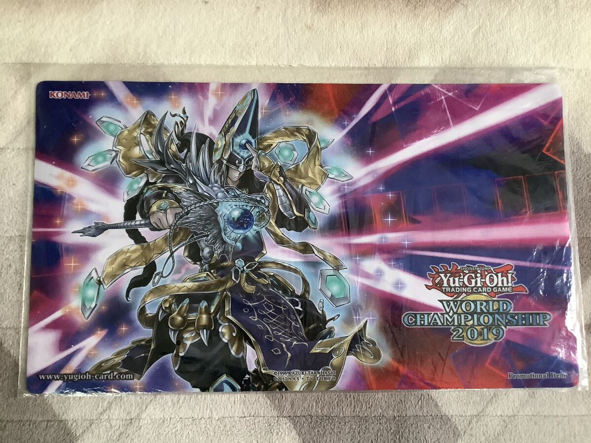 34000円 遊戯王 WCS2014 プレイマット 輝銀の天空船-レオ号 34000円 遊戯王 WCS2014 プレイマット 輝銀の天空船-レオ号