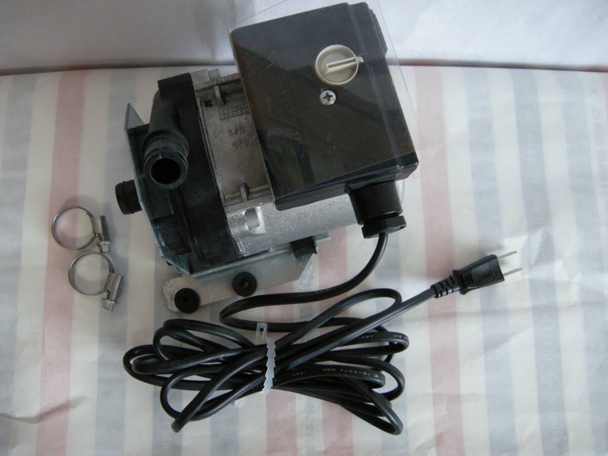 グルンドフォス温水循環ポンプ UPS 25- 80 JA 100V 極静音 グルンドフォス温水循環ポンプ UPS 25- 80 JA 100V 極静音