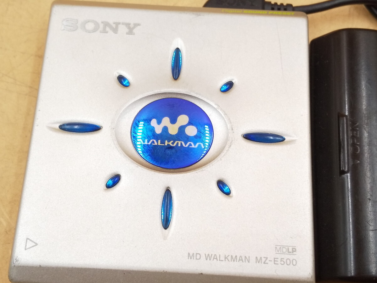 Y3-463 *SONY Sony MZ-E500 MD WALKMAN portable MD player *