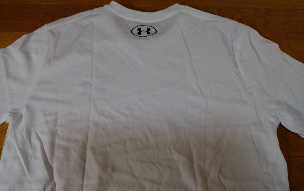 UNDER ARMOUR アンダーアーマー Tシャツ SIZE:SM 白 送料215円～の画像6
