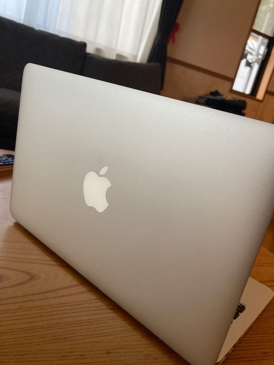 mac book air 11インチ　2013 A1465 