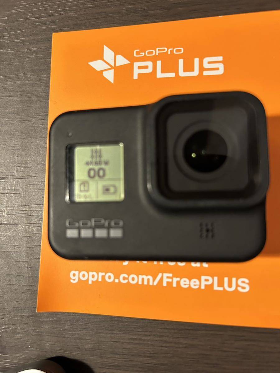 【美品！】GoPro ゴープロ BLACK HERO 8ウェアラブルアクションカメラSDカード64Gと本体保護カバー付き！の画像5