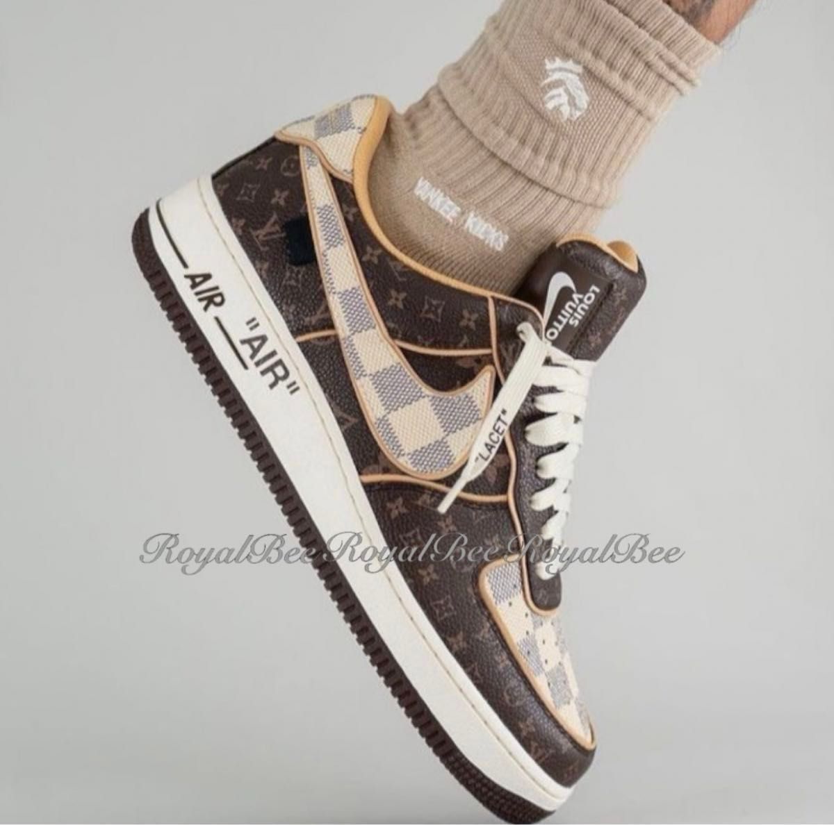 売り切り大セール LOUIS VUITTON × NIKE AIR FORCE 1 LOWE 即 売り切り大セール LOUIS VUITTON × NIKE AIR FORCE 1 LOWE 即