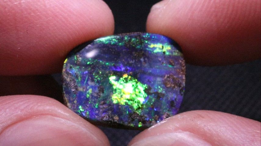 天然ボルダーオパール オーストラリア産 7.580ct  ルース